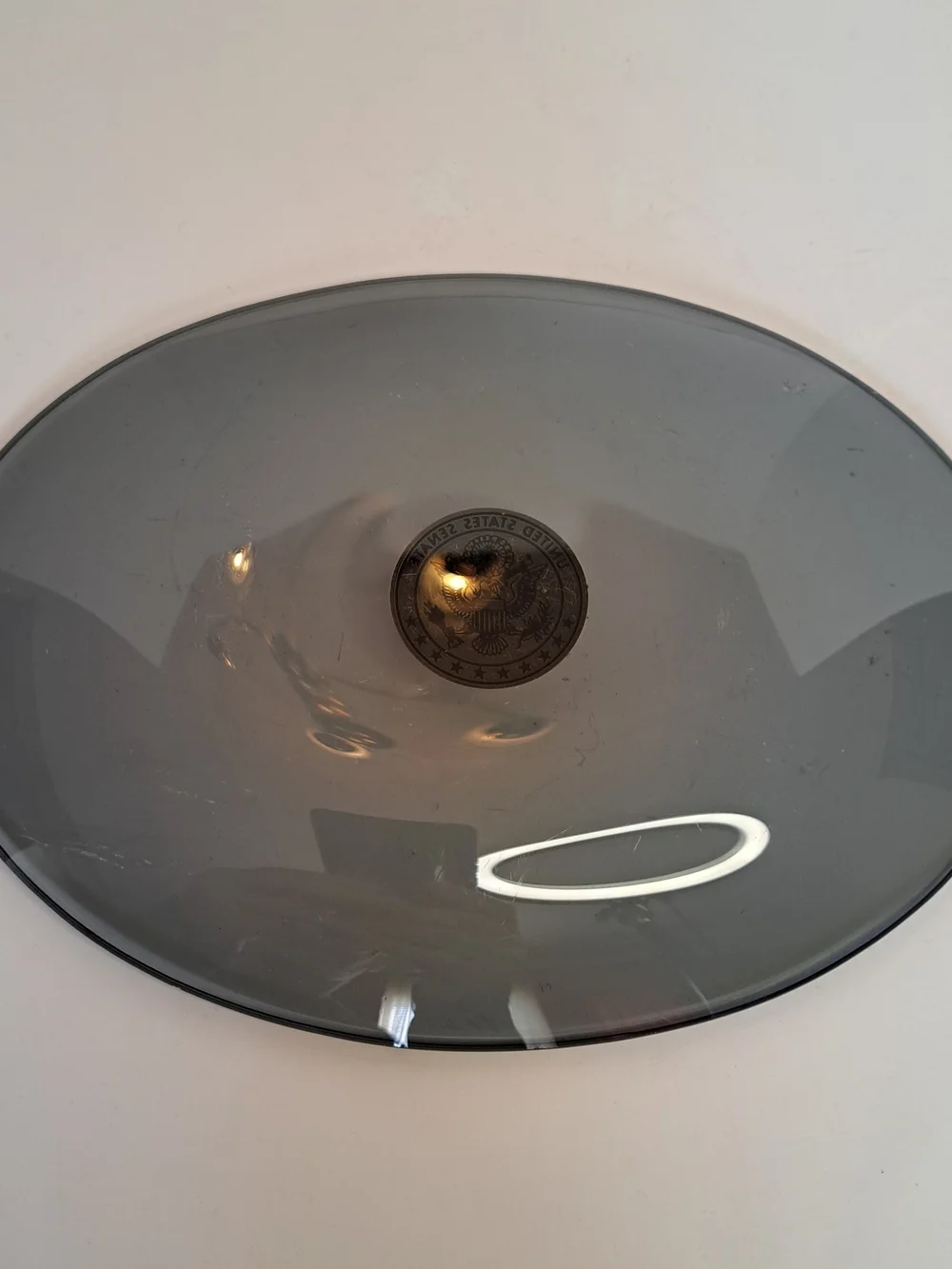 UNITED STATES SENATE OVAL SMOKED GLASS DISH TRINKET TRAY 8 1/4